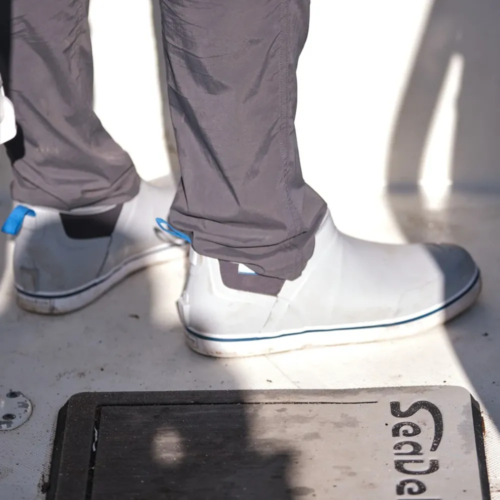 Discount Deck-Boss Slip On Footwear