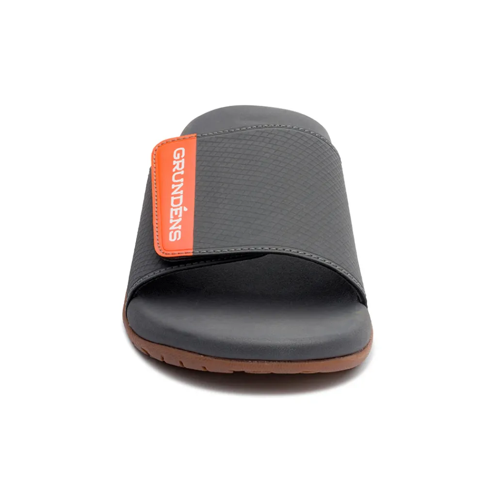 Online Eddy Line Slide Footwear