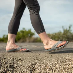 Flash Sale Women's Deck-Mate 5-Point Sandal Footwear